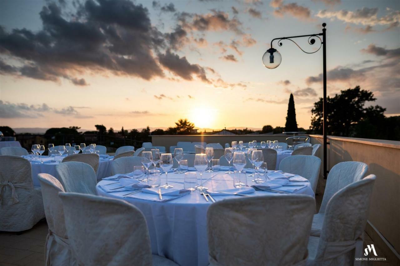 Hotel Planet Arezzo Exterior photo